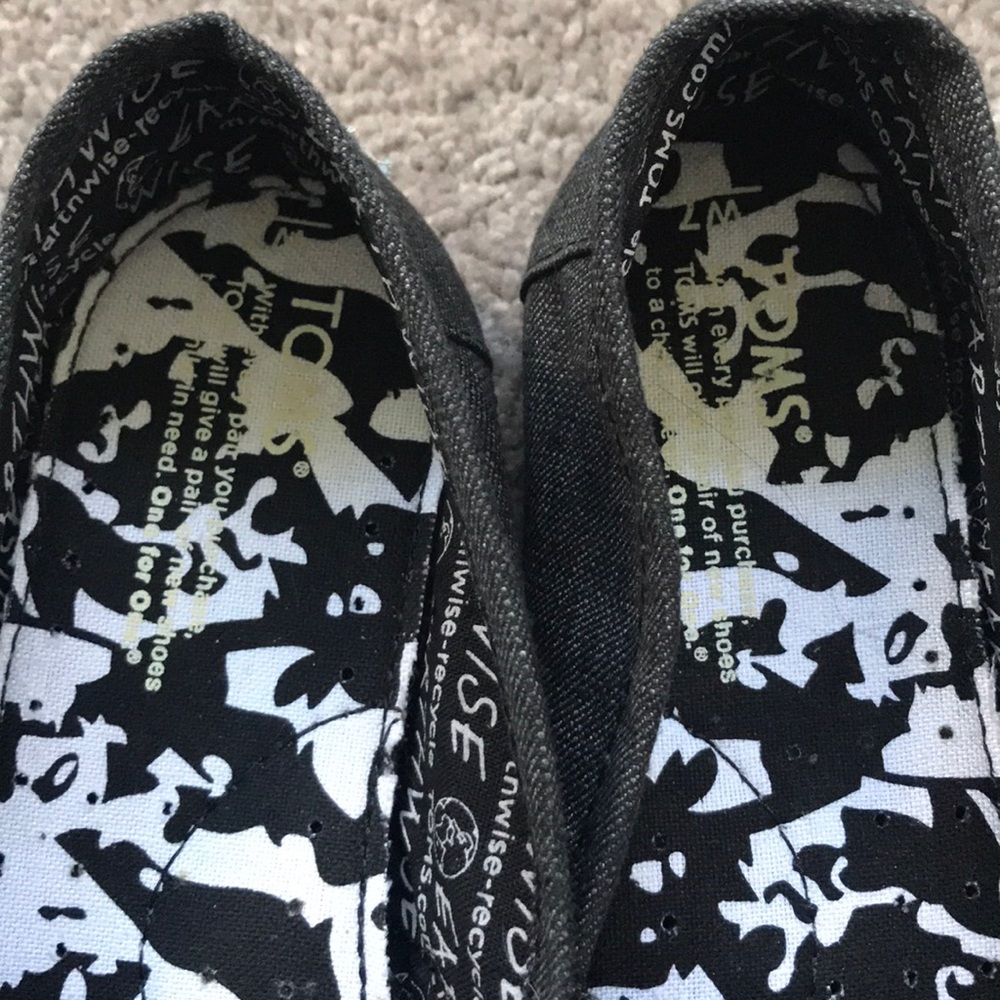 TOMS 💥 BRAND NEW 💥 - Picture 2 of 6